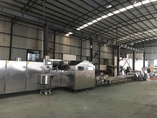 Harga yang bagus Mesin Pembuat Es Krim Kerucut Putih Stainless Steel 8kg / jam Dengan Bahan Tepung on line
