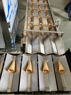 Harga yang bagus Konveyor Pendingin Kerucut Es Krim Stainless Steel on line