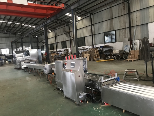 8kg/H LPG 380V 3.37Kw Ice Cream Cone Baking Machine untuk pabrik makanan ringan